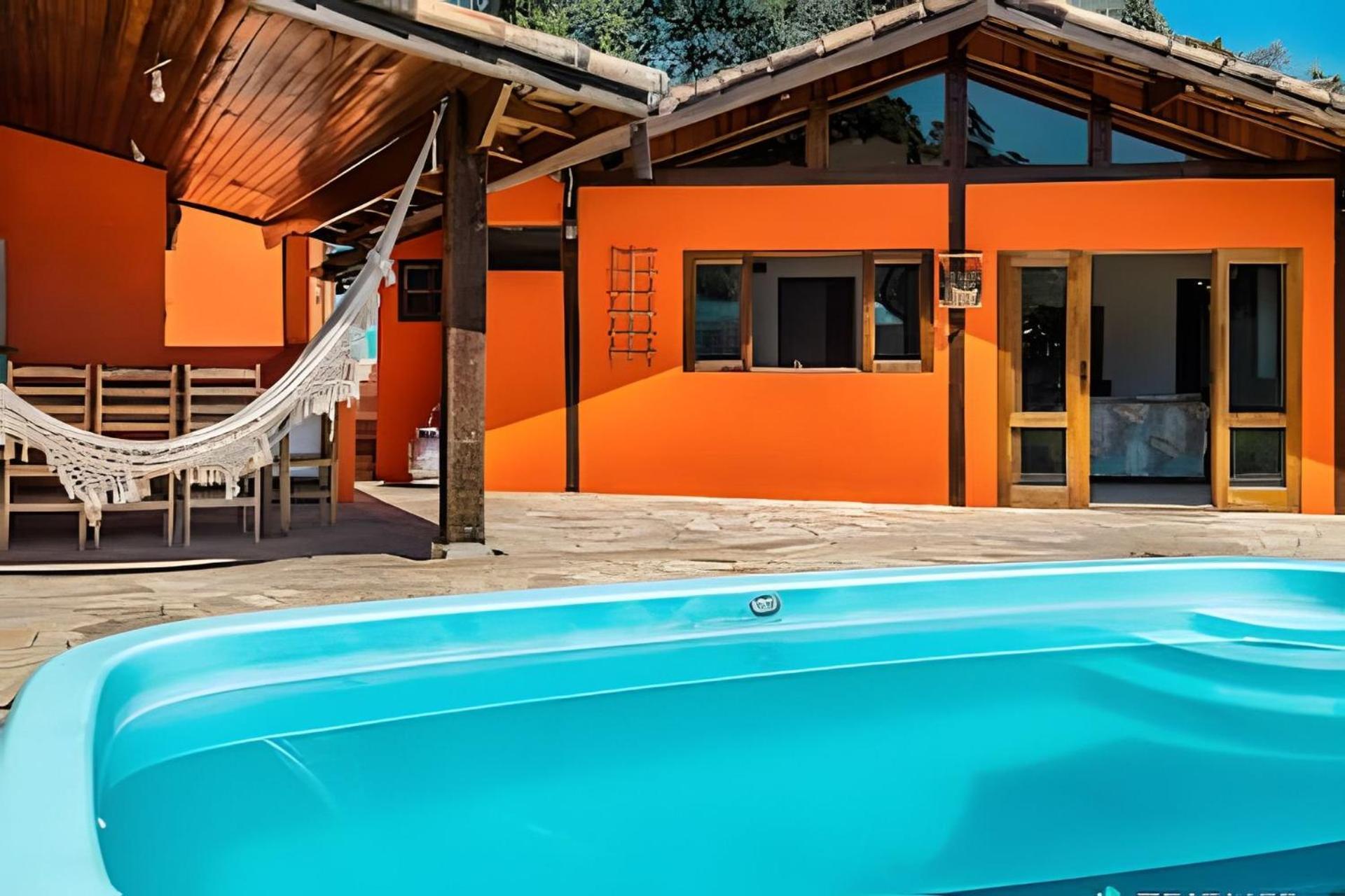 Casa de Férias Casa Mandale | Ate 14 Pessoas Com Piscina